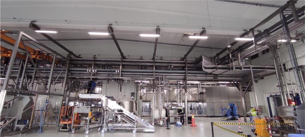 Main ring utility connection and installation of auxiliary equipment ...